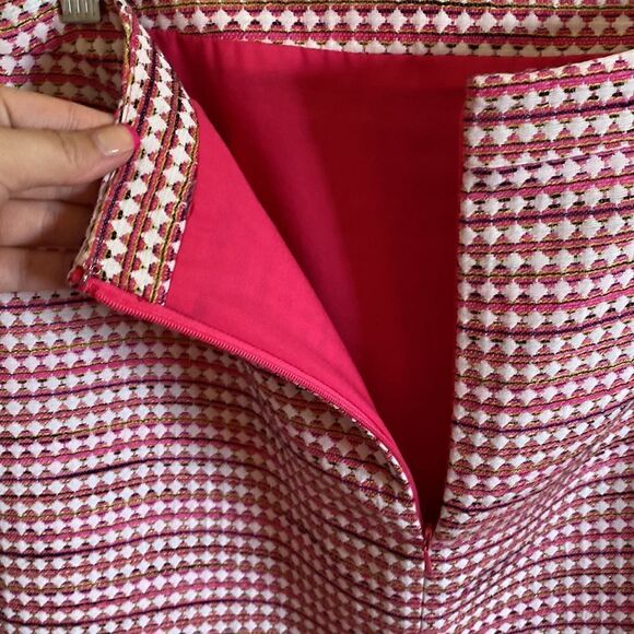 Pink pattern pencil skirt- size 10 - Picture 4 of 6